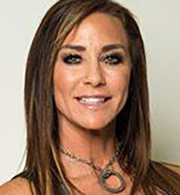 KELLY DECOLATI